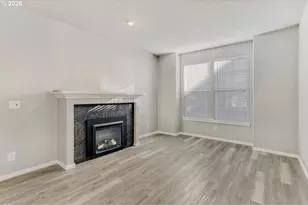 768 NE 70th Ave, Hillsboro, OR 97124 - Photo 9