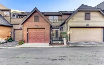 768 NE 70th Ave, Hillsboro, OR 97124 - Photo 35