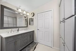1342 Orchard Ln, Roseburg, OR 97471 - Photo 15