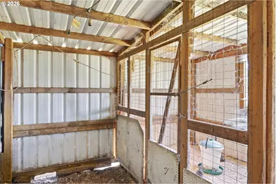 1342 Orchard Ln, Roseburg, OR 97471 - Photo 31