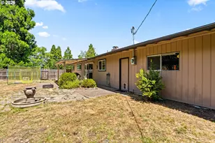4080 Oak St, Eugene, OR 97405 - Photo 25