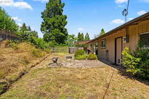 4080 Oak St, Eugene, OR 97405 - Photo 23