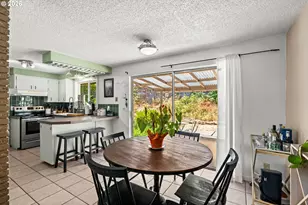 4080 Oak St, Eugene, OR 97405 - Photo 7