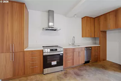 325 NE Graham St #6, Portland, OR 97212 - Photo 15