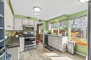 3837 Kevington Ave, Eugene, OR 97405 - Photo 11