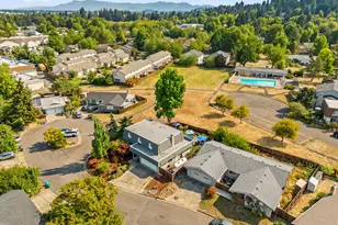 3837 Kevington Ave, Eugene, OR 97405 - Photo 43