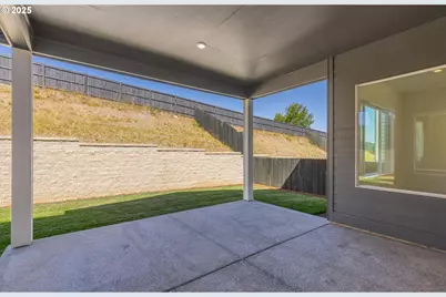 429 W Holly Cir, Washougal, WA 98671 - Photo 27