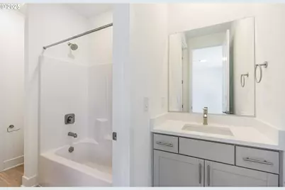 429 W Holly Cir, Washougal, WA 98671 - Photo 23