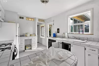 11186 SE 32nd Ave, Milwaukie, OR 97222 - Photo 15