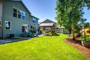 1457 SE 53rd Ave, Hillsboro, OR 97123 - Photo 3