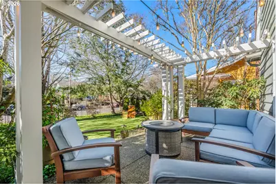 1809 NE Klickitat St, Portland, OR 97212 - Photo 37