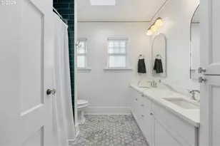 1809 NE Klickitat St, Portland, OR 97212 - Photo 27