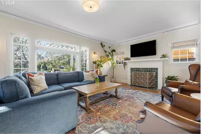 1809 NE Klickitat St, Portland, OR 97212 - Photo 7