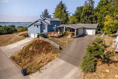 743 Caroline St, Bandon, OR 97411 - Photo 1