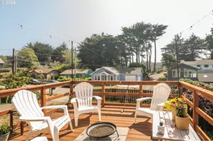 743 Caroline St, Bandon, OR 97411 - Photo 5