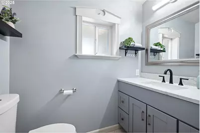 280 Roan Dr, Eugene, OR 97401 - Photo 23