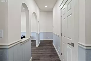 280 Roan Dr, Eugene, OR 97401 - Photo 9