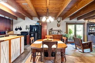 38350 McKenzie Hwy, Springfield, OR 97478 - Photo 17