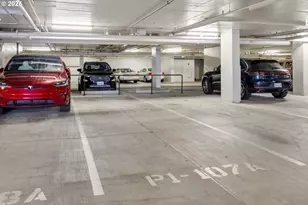 3570 S River Pkwy, Portland, OR 97239 - Photo 27