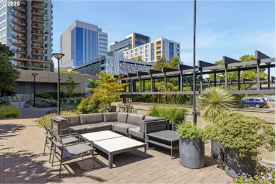 3570 S River Pkwy #1313, Portland, OR 97239 - Photo 29