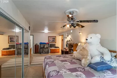 124 Aloha Ct, Roseburg, OR 97471 - Photo 21