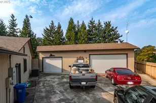 124 Aloha Ct, Roseburg, OR 97471 - Photo 43