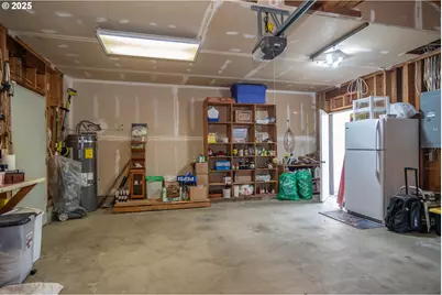 124 Aloha Ct, Roseburg, OR 97471 - Photo 41