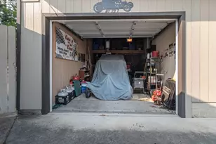 124 Aloha Ct, Roseburg, OR 97471 - Photo 37