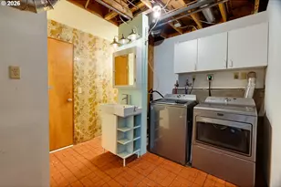 9638 SW 50th Ave, Portland, OR 97219 - Photo 35