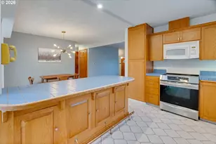 9638 SW 50th Ave, Portland, OR 97219 - Photo 15