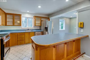 9638 SW 50th Ave, Portland, OR 97219 - Photo 13