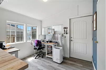 1000 S McKern Ct #29, Newberg, OR 97132 - Photo 11