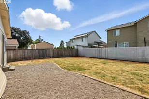 1000 S McKern Ct, Newberg, OR 97132 - Photo 13