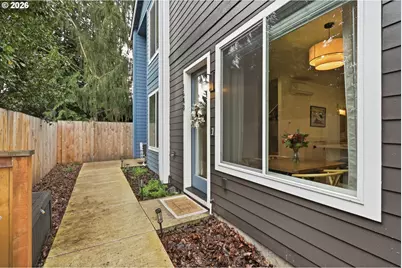 1648 N Emerson St, Portland, OR 97217 - Photo 5