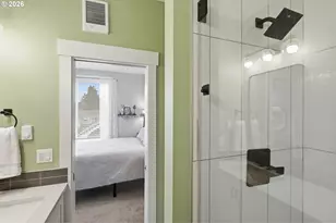 1648 N Emerson St, Portland, OR 97217 - Photo 39