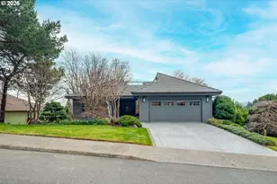 2912 Orchard Hill Pl, Lake Oswego, OR 97035 - Photo 1
