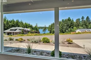 83591 Sauter Dr, Florence, OR 97439 - Photo 13