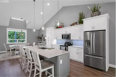 83591 Sauter Dr, Florence, OR 97439 - Photo 9