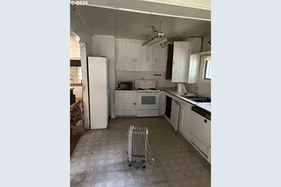 71360 E Jennie Ln, Rhododendron, OR 97049 - Photo 15