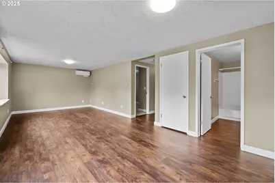 7480 SW Taylors Ferry Rd, Portland, OR 97223 - Photo 9