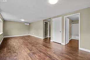 7480 SW Taylors Ferry Rd, Portland, OR 97223 - Photo 9