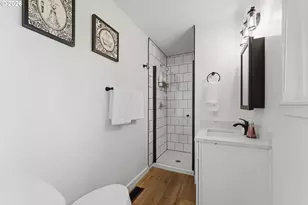 11910 NE 6th St, Vancouver, WA 98684 - Photo 21