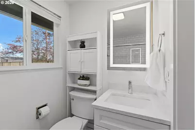 11910 NE 6th St, Vancouver, WA 98684 - Photo 35