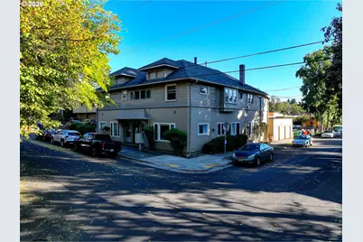 1712 SE Main St, Portland, OR 97214 - Photo 17