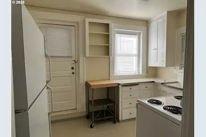 1712 SE Main St, Portland, OR 97214 - Photo 47