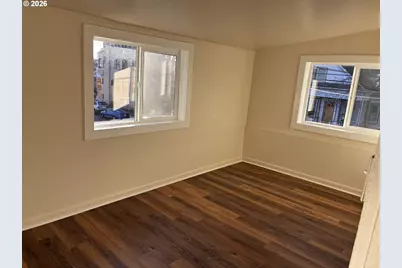 1712 SE Main St, Portland, OR 97214 - Photo 9