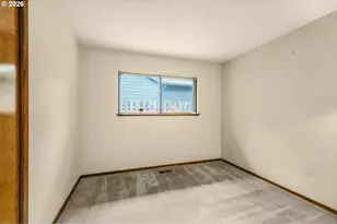 14155 SW 27th St, Beaverton, OR 97008 - Photo 21