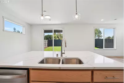 2115 NW 17th Pl, Battle Ground, WA 98604 - Photo 11