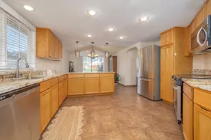 5484 Middlecrest Ct S, Salem, OR 97306 - Photo 15