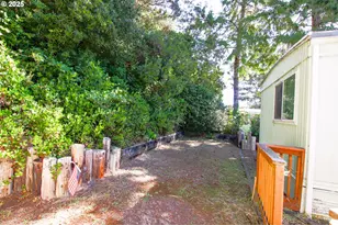 1600 Rhododendron Dr, Florence, OR 97439 - Photo 29